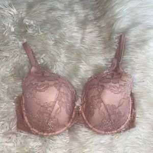 Victoria’s Secret bra